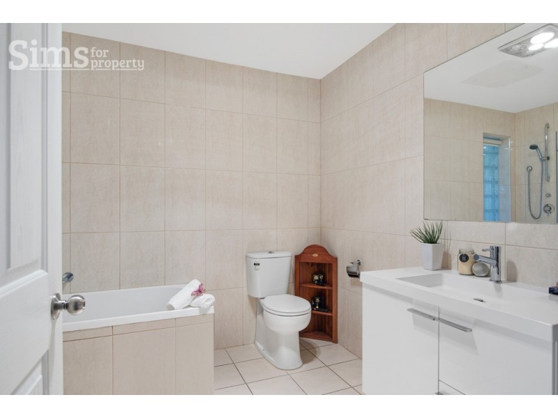 4 Ronald Place, Norwood TAS 7250