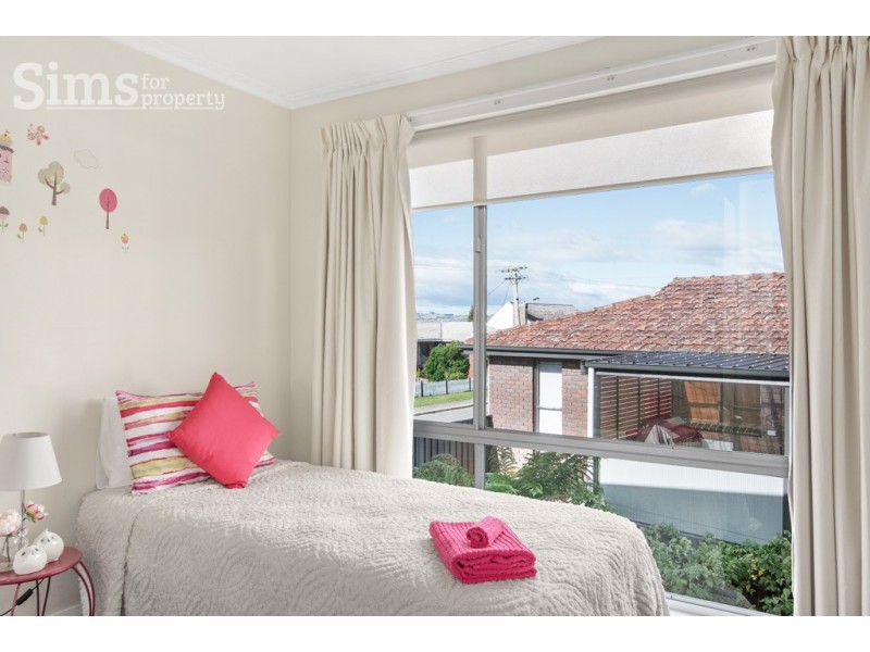 4 Ronald Place, Norwood TAS 7250