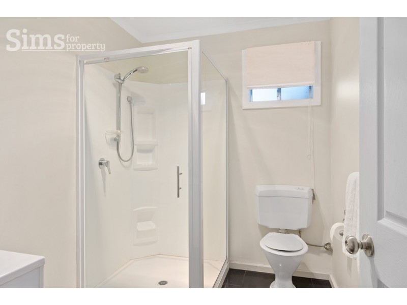 4 Ronald Place, Norwood TAS 7250