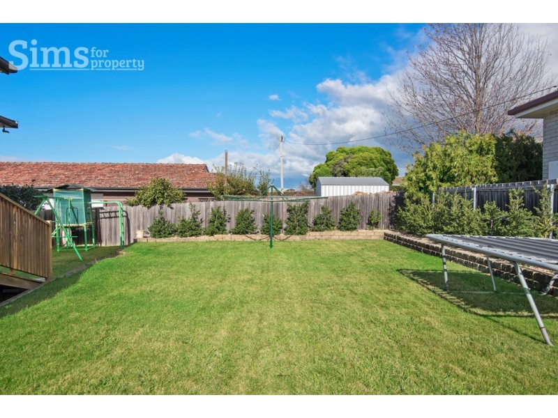 4 Ronald Place, Norwood TAS 7250