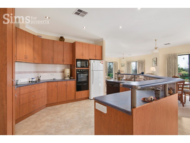 2 Alma Street, Longford TAS 7301