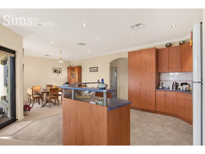2 Alma Street, Longford TAS 7301