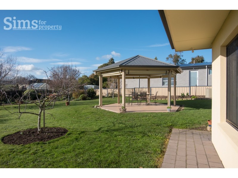 2 Alma Street, Longford TAS 7301