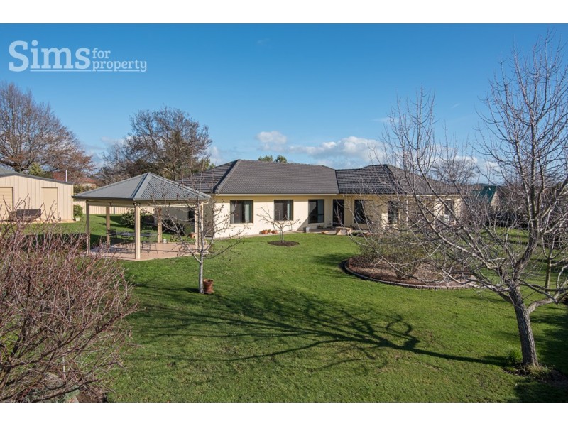 2 Alma Street, Longford TAS 7301