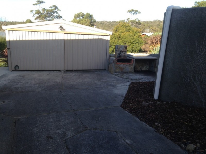16 Felmingham Street, Binalong Bay TAS 7216