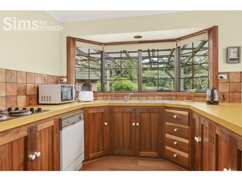 12 Riverview Road, Riverside TAS 7250