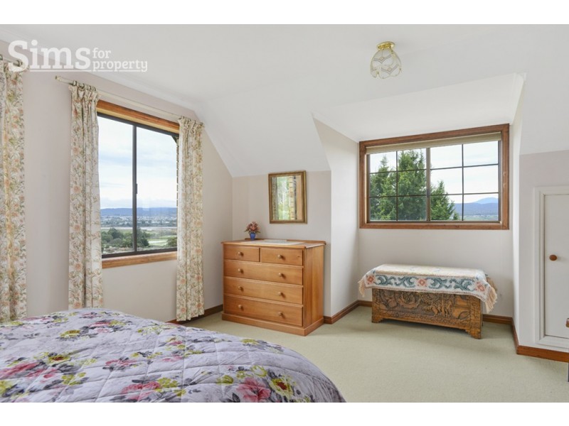 12 Riverview Road, Riverside TAS 7250