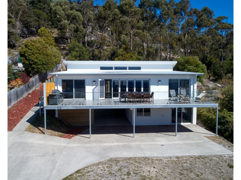 13 Levy Street, Bicheno TAS 7215
