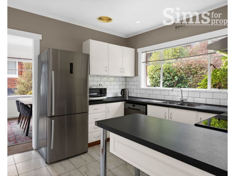 15 McKellar Road, Newstead TAS 7250