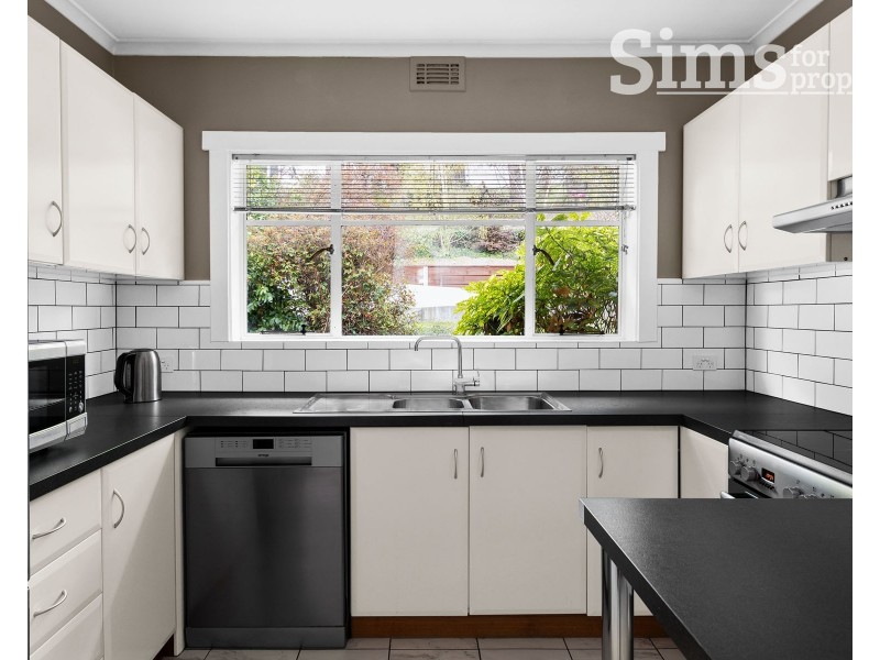 15 McKellar Road, Newstead TAS 7250