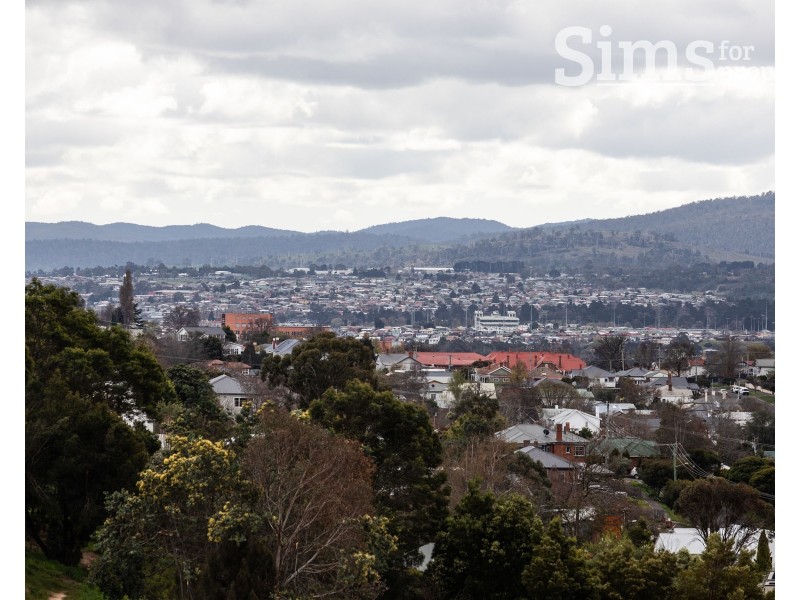 15 McKellar Road, Newstead TAS 7250