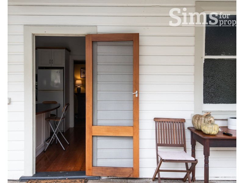 4 Carnarvon Street, Newstead TAS 7250