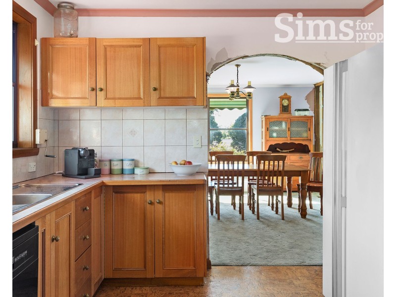12 Guilford Road, Riverside TAS 7250