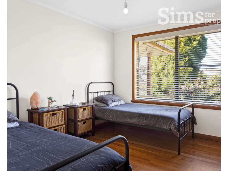 12 Guilford Road, Riverside TAS 7250