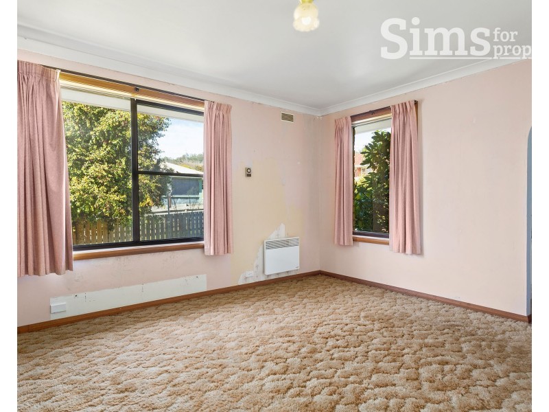 12 Guilford Road, Riverside TAS 7250