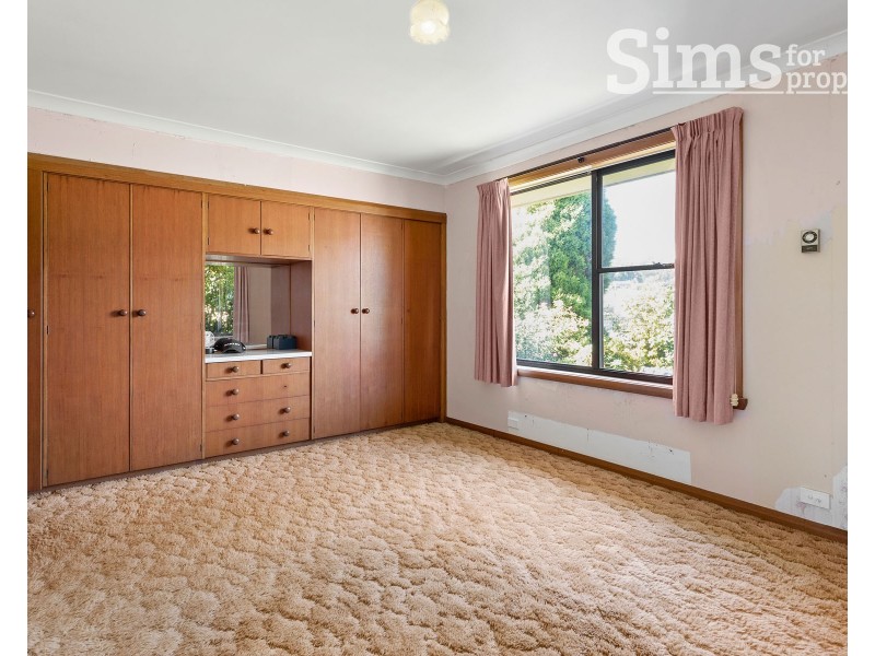 12 Guilford Road, Riverside TAS 7250
