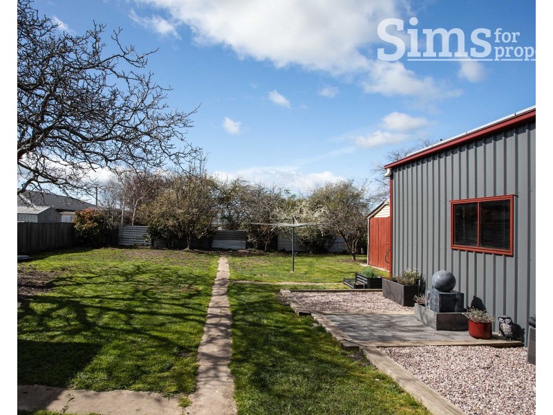 3 Clarence Street, Perth TAS 7300