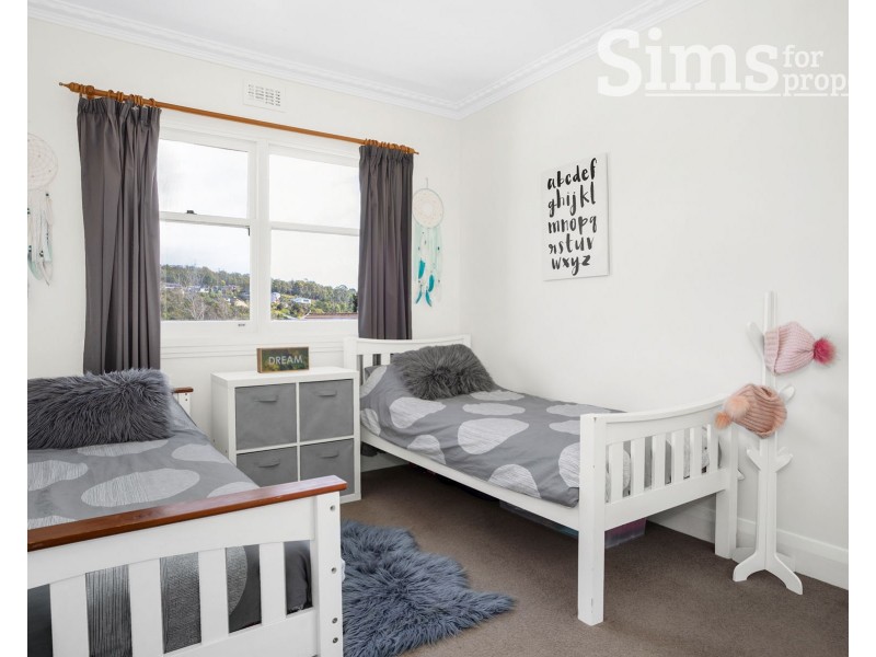 17 Anthony Street, Trevallyn TAS 7250