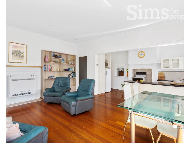 5 Crescent Grove, West Launceston TAS 7250