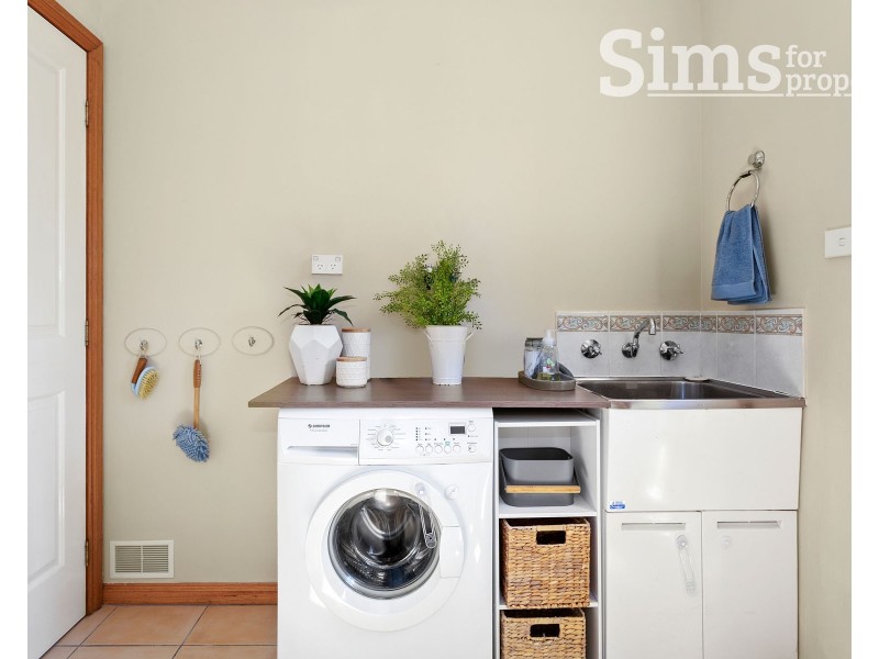 147 Poplar Parade, Youngtown TAS 7249