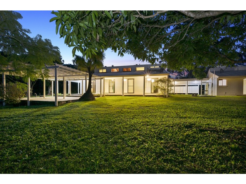 3 Hollett Road, Noosaville QLD 4566