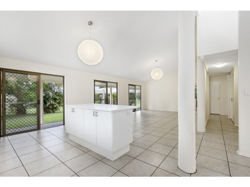 3 Hollett Road, Noosaville QLD 4566