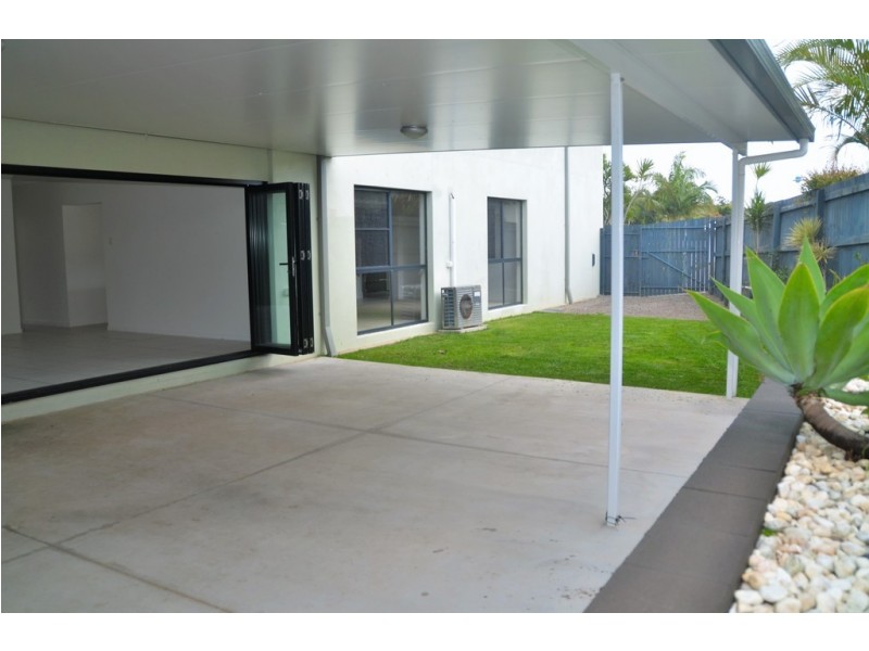 4 Pebble Court, Peregian Springs QLD 4573