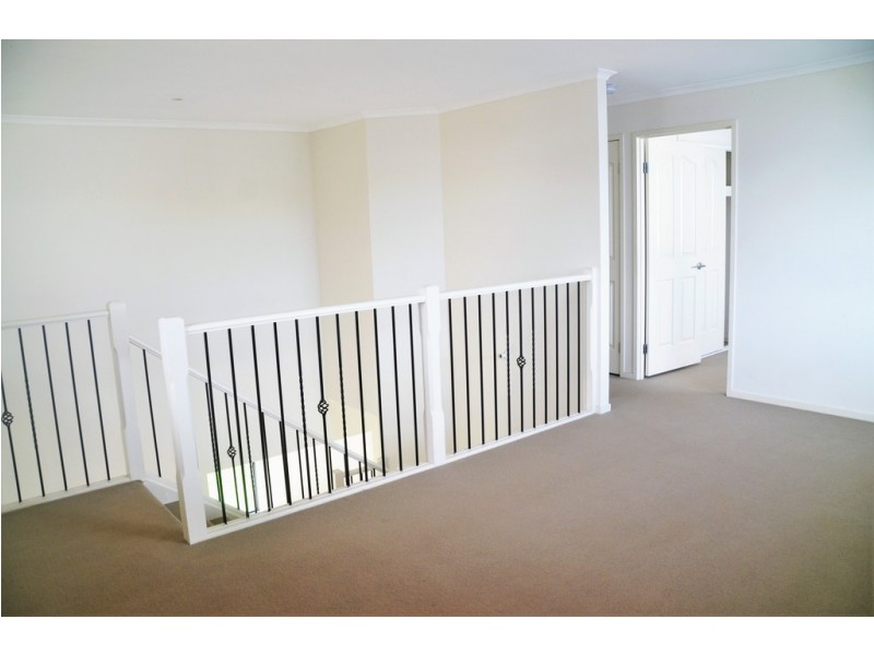 4 Pebble Court, Peregian Springs QLD 4573