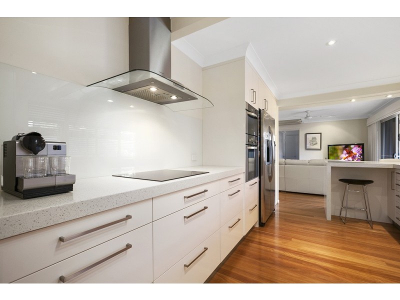 15 Delorme Street, Noosa Heads QLD 4567