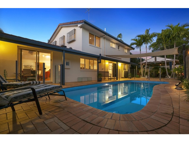 15 Delorme Street, Noosa Heads QLD 4567