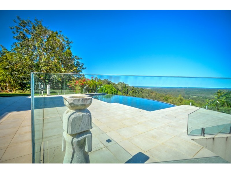 323 Sunrise Road, Doonan QLD 4562