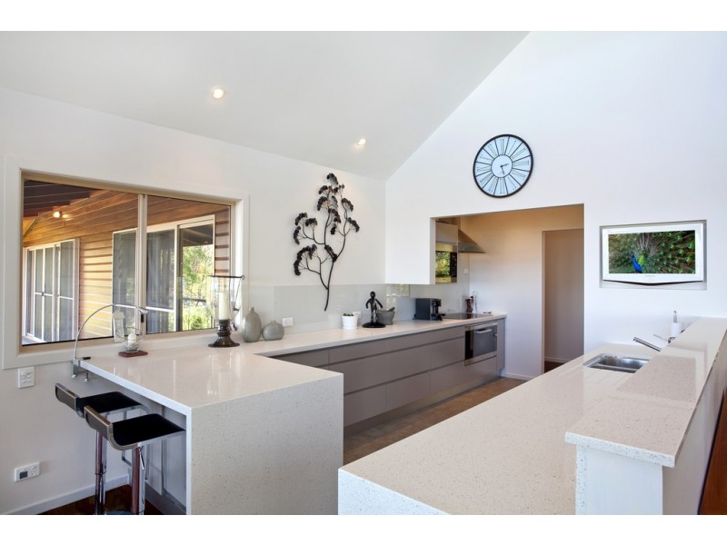 323 Sunrise Road, Doonan QLD 4562