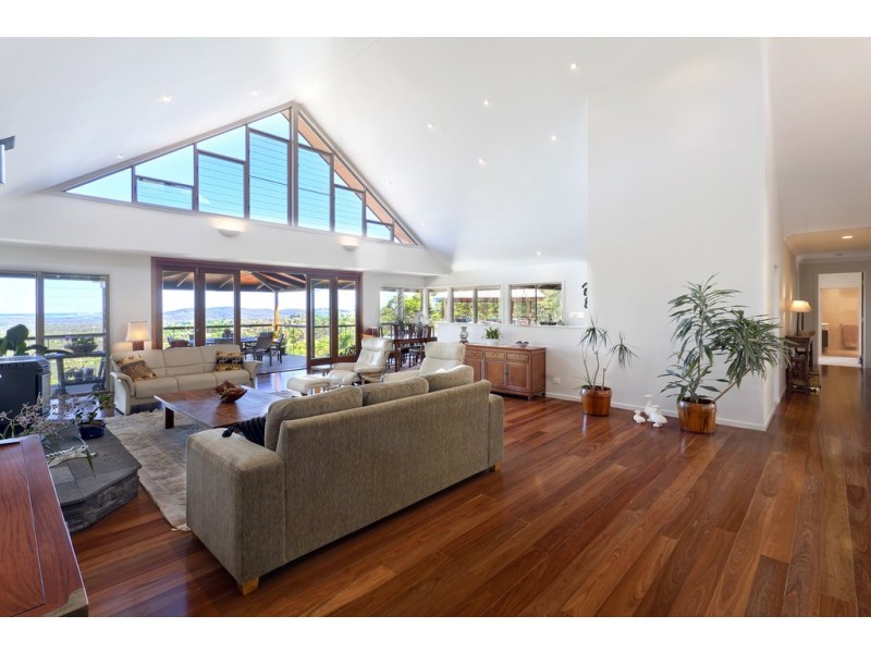 323 Sunrise Road, Doonan QLD 4562