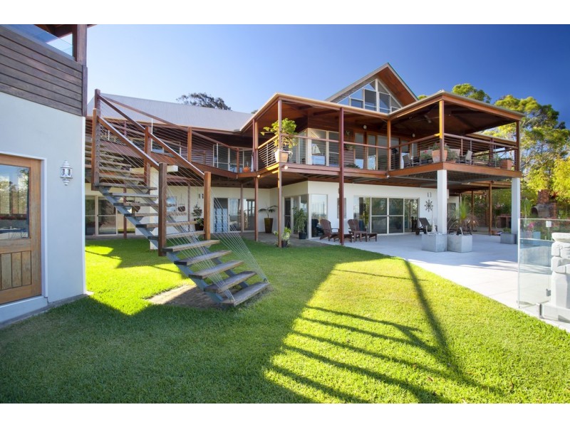 323 Sunrise Road, Doonan QLD 4562