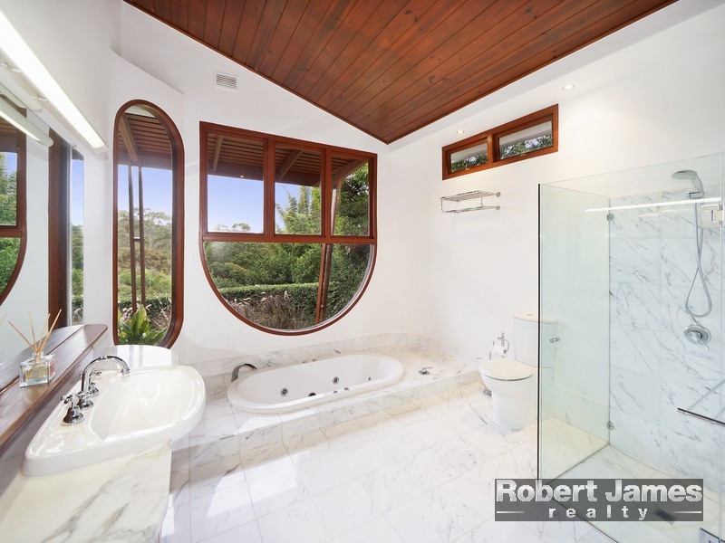 132 Mons School Road, Buderim QLD 4556