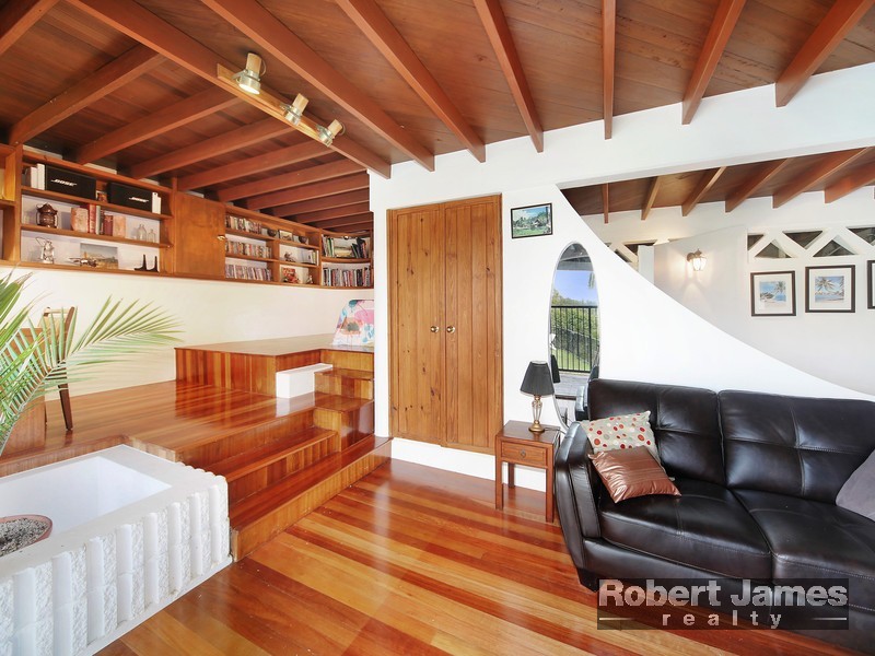 132 Mons School Road, Buderim QLD 4556