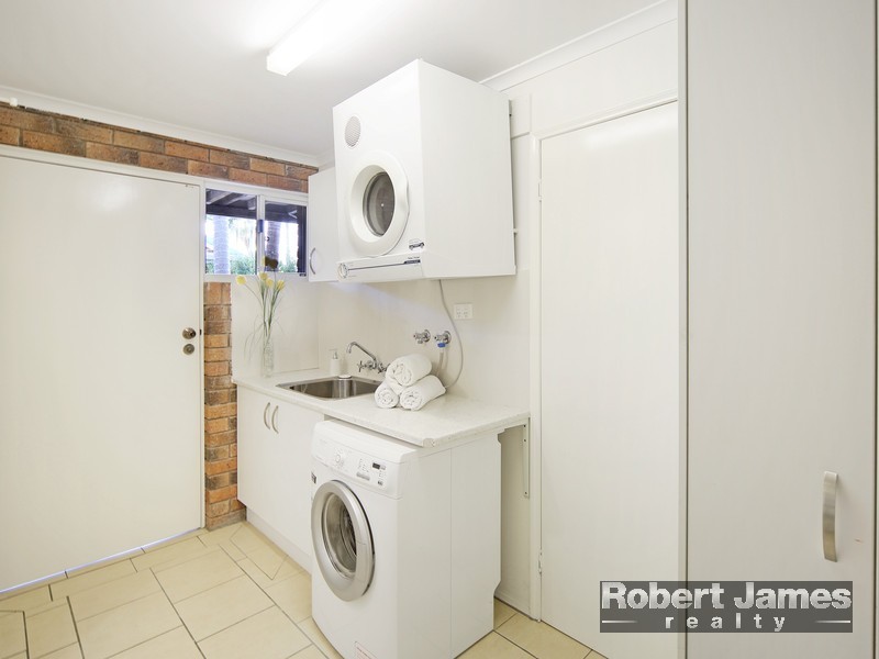 12 Outlook Drive, Tewantin QLD 4565