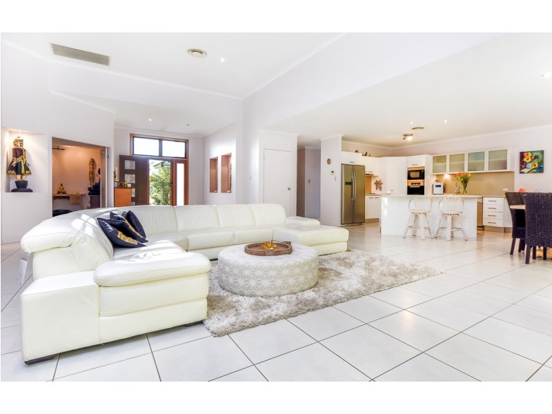 104 The Avenue, Peregian Springs QLD 4573