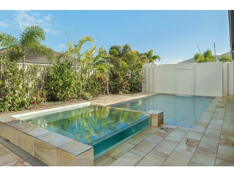 50 Fitzwilliam Drive, Sippy Downs QLD 4556