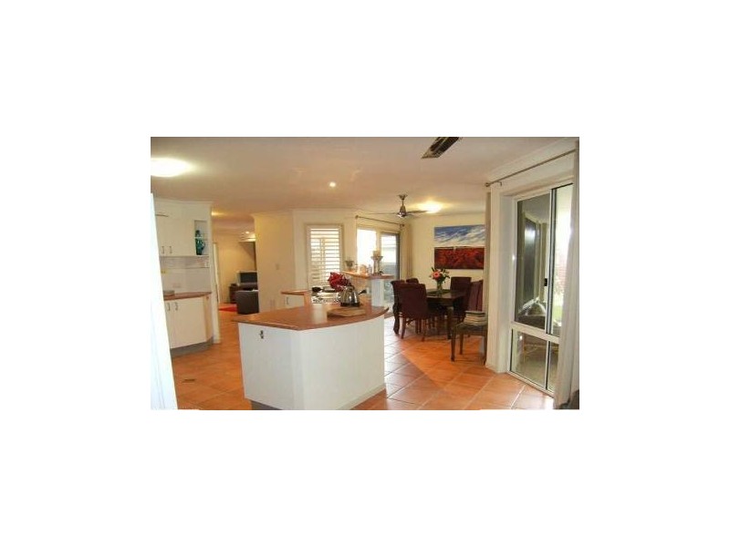 21 Leafhaven Drive, Tewantin QLD 4565