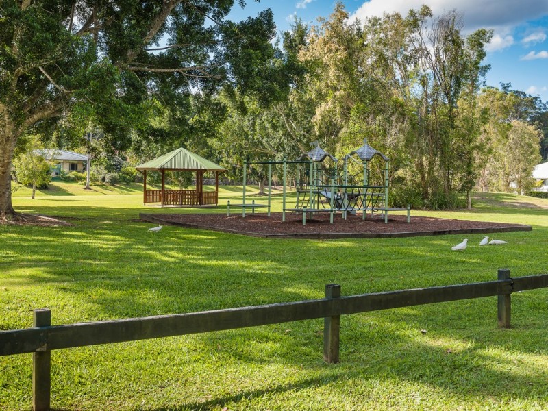 21 Leafhaven Drive, Tewantin QLD 4565