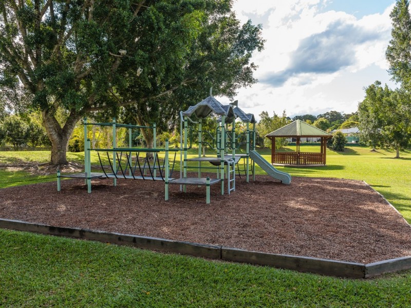21 Leafhaven Drive, Tewantin QLD 4565