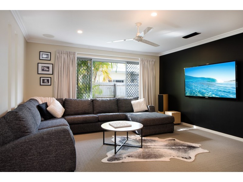18 Sandhurst Cr, Peregian Springs QLD 4573