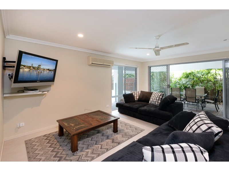18 Sandhurst Cr, Peregian Springs QLD 4573
