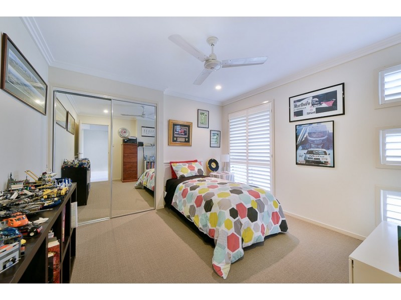 18 Sandhurst Cr, Peregian Springs QLD 4573