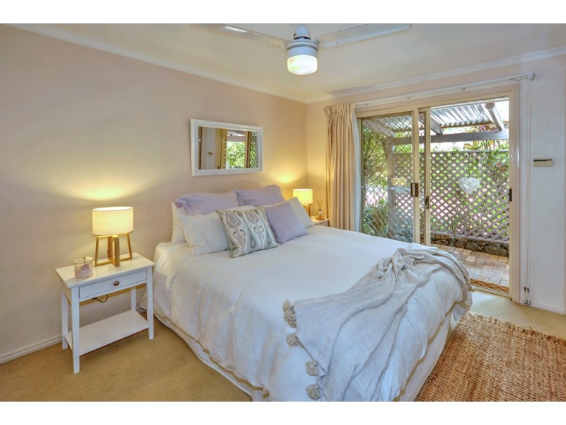 2/3 Sylvia Street, Noosaville QLD 4566