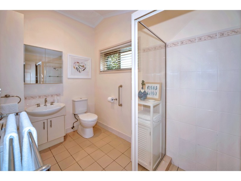 2/3 Sylvia Street, Noosaville QLD 4566