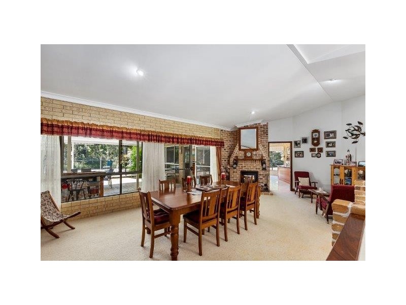 1175 Louis Bazzo Drive, Cootharaba QLD 4565