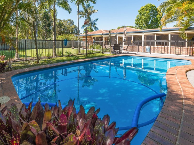 63 Griffith Avenue, Tewantin QLD 4565