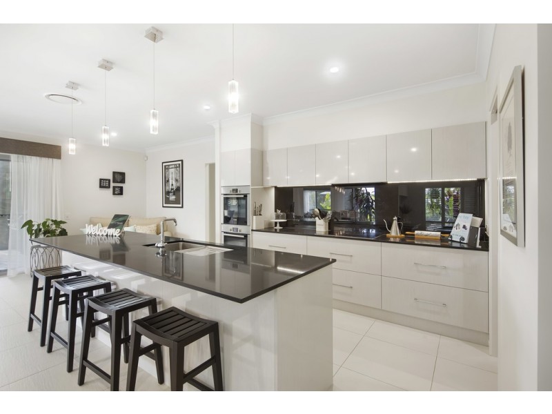 12 Crenshaw Place, Peregian Springs QLD 4573